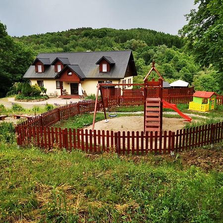 Zakole Sanu Villa Dubiecko Exterior photo